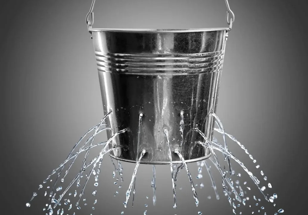 Leaky bucket illustration